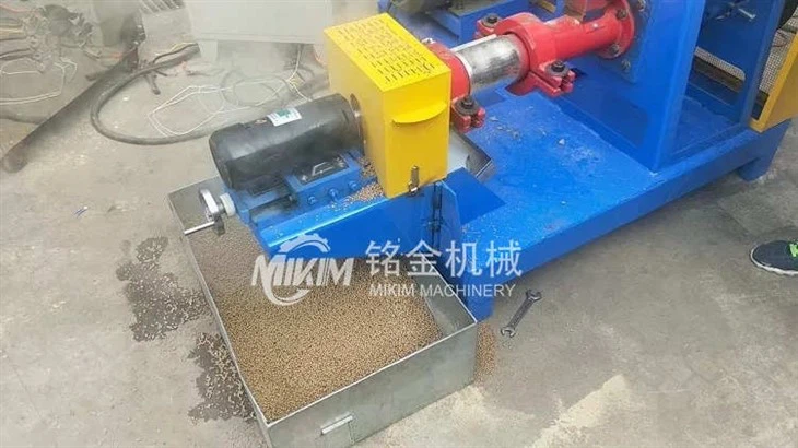 Compare Share Snack Food Extruder Puffing Machine